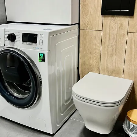 Black Lotus 3 I 24hr Self Check-in I Centre I Free Parking بانْشكا بيشتريتْسا